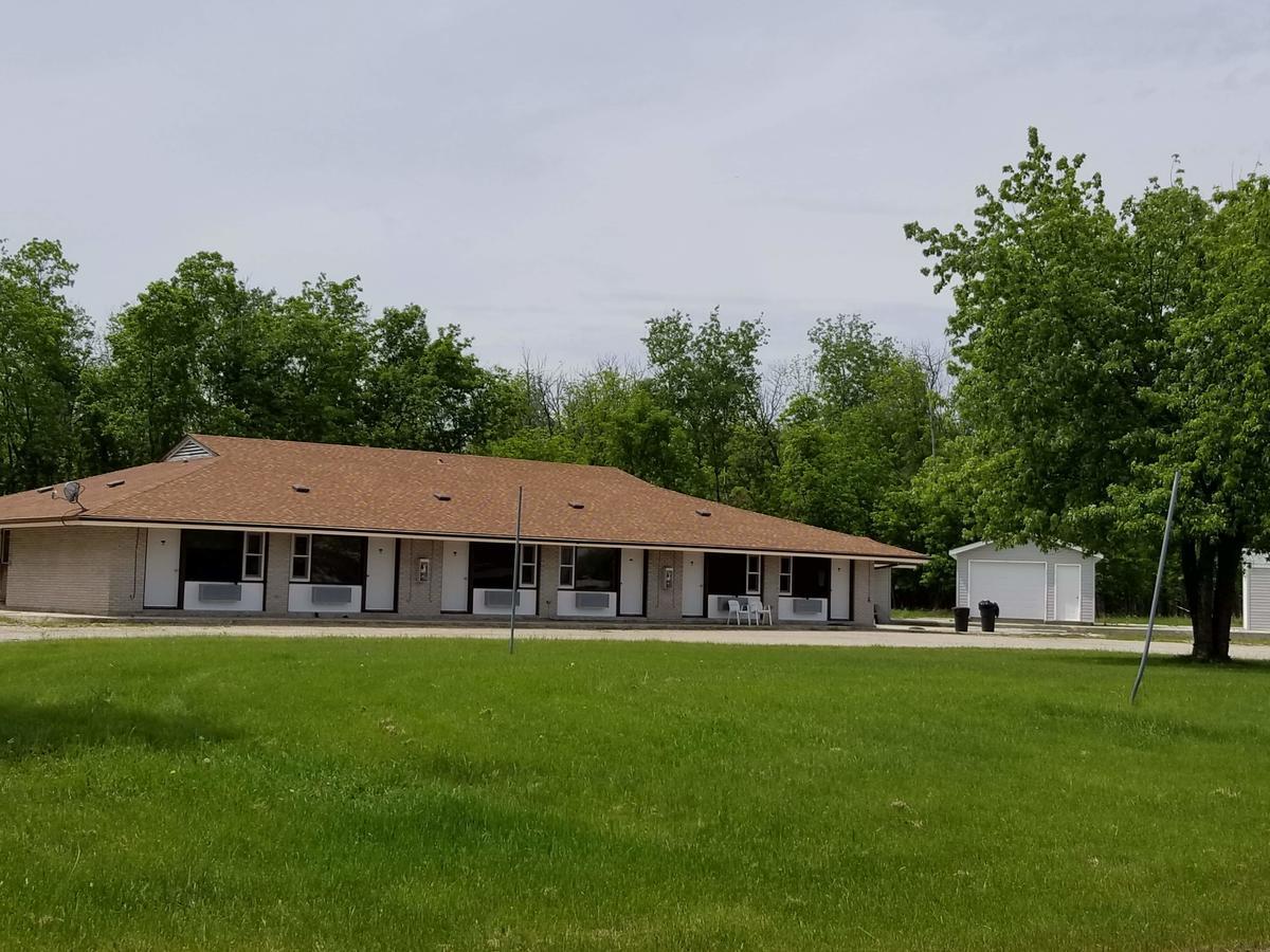 Pinawa Motel Exterior foto